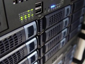 dedicated server kya hai